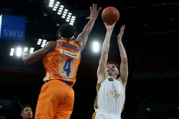 以确保在比 以确保在比