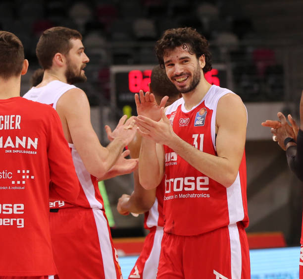 历史长河中 历史长河中